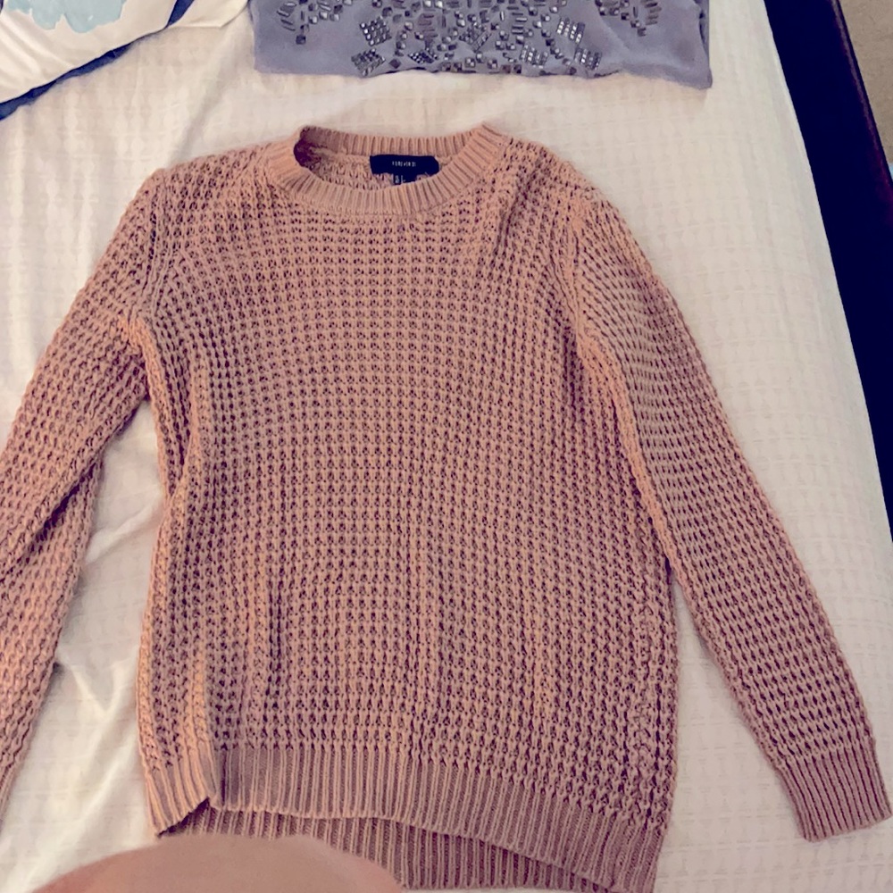 Light pink sweater